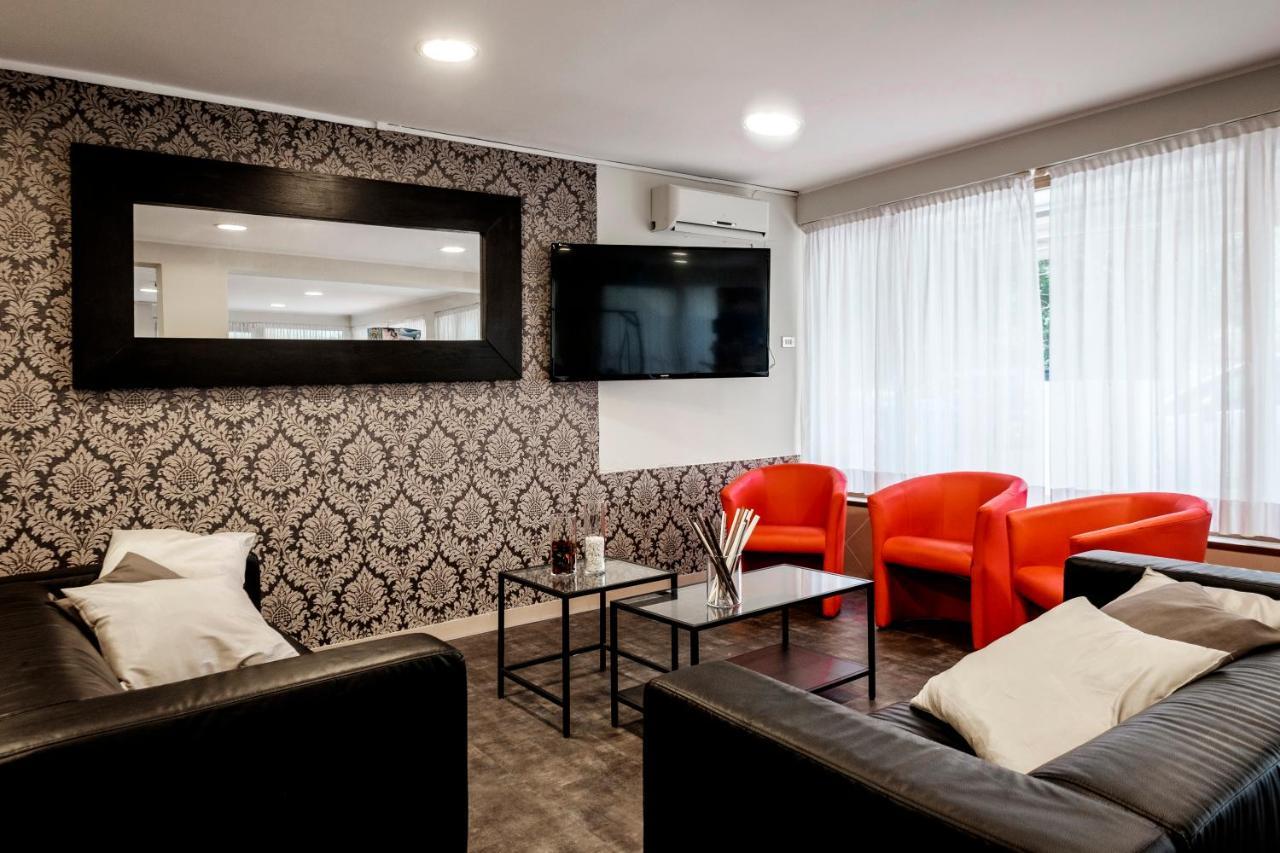 Hotel Condor Rimini Esterno foto