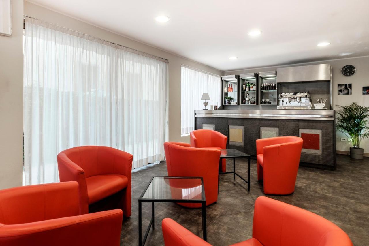 Hotel Condor Rimini Esterno foto